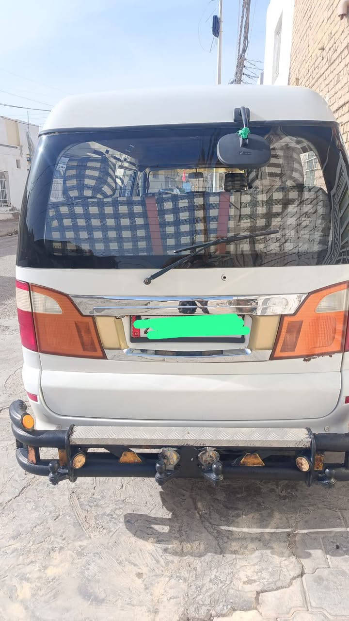 الي رايد سيارة يشتغل  بيها على باب الله 
فتون ٢٠١٤ رقم انكليزي  مصفرة غرامات ....
خطها نعمانية كوت 
سيارة الوالد جناي و عارضها للبيع 
رقم الموبايل 
***********
