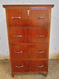 مجرات • نضيف • موصل