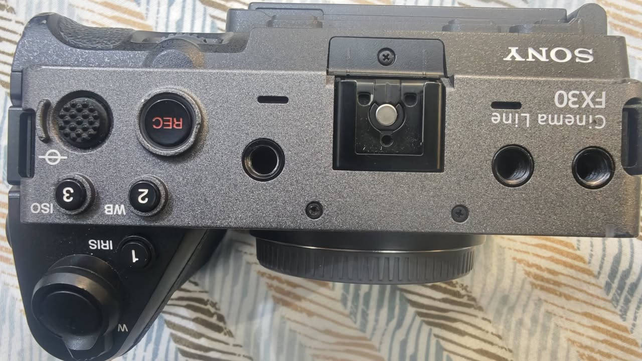 كاميرا سوني fx30 للبيع استخدام شخصي نظافة 95 بالميه سعرها مليون و850 وعدسة سيكما 24-70 نظافة 98 سعرهه950 السعر قفل طبعا مع كراتينهن


**إذا كنت صاحب هذا الإعلان وتريد حذفه لأي سبب، رجاءا أرسل رسالة إلى الدعم الفني**