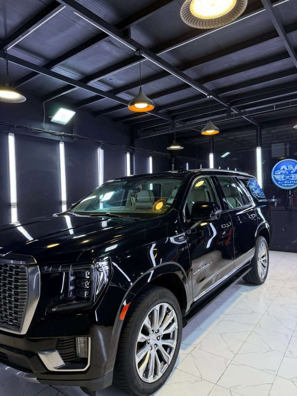 سلام عليكم GMC ديناي اعلى موصفات رقم بغداد ماشيه 72000 كيلومتر السياره وكاله المنصور بيه اصبعين pdr فقد بلبنيد السياره مازالت بلضمان مكاني بغداد شارع فلسطين السعر 50000$ وبيه مجال بسيط للاستفسار  *********** بغداد, العراق
