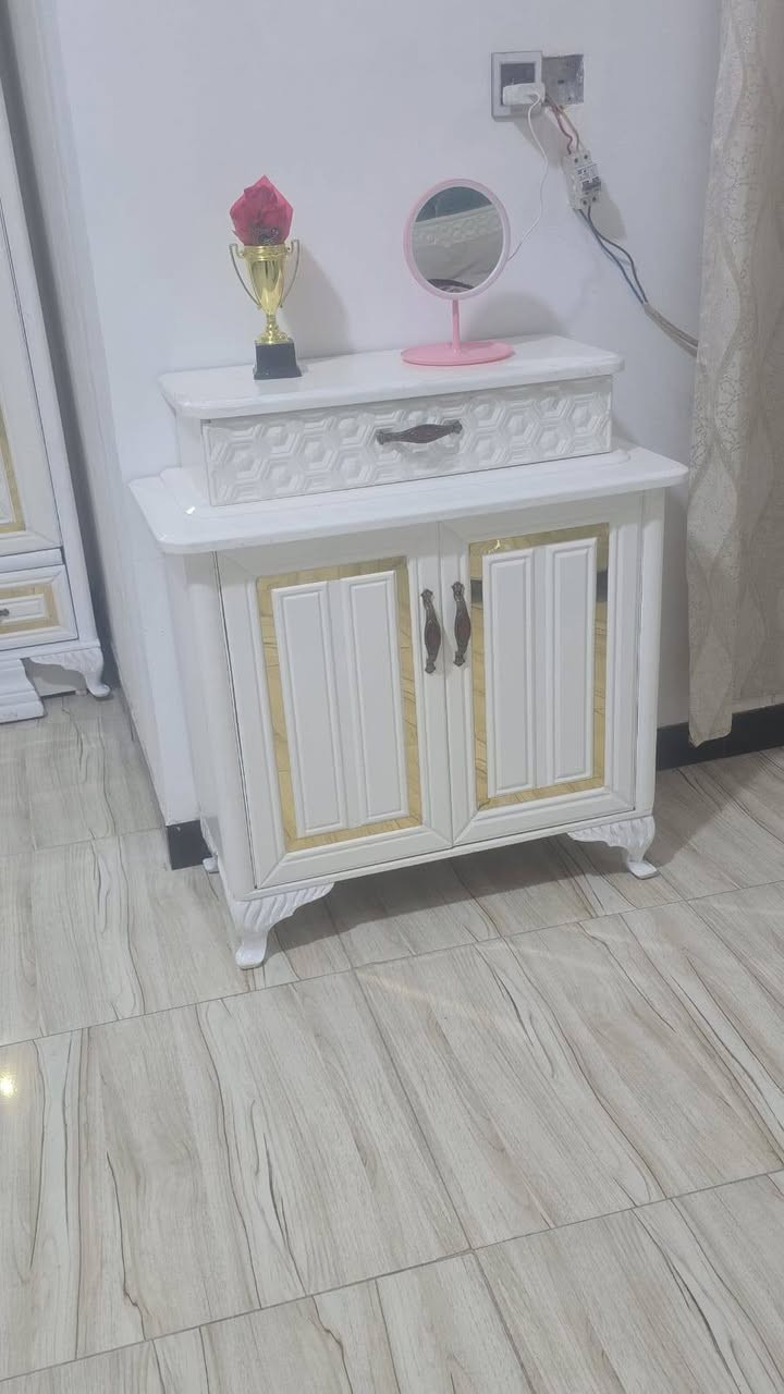 غرفة اخشاب نظيفة جديدة كلش مابيهه اي ضرر خشب عراقي بتصميم تركي للبيع  الاستفسار خاص


**إذا كنت صاحب هذا الإعلان وتريد حذفه لأي سبب، رجاءا أرسل رسالة إلى الدعم الفني**