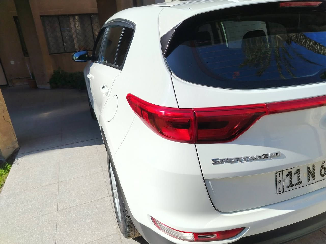 كيا سبورتج 2019
وارد امريكي
مواصفات عاديه 
داخله كلين بدون حادث 
محرك 2400gdi
ماشيه 110
صور أمريكا مع المنشور
السعر165 بيها مجال
العنوان بغداد الغزاليه
للاتصال ***********
