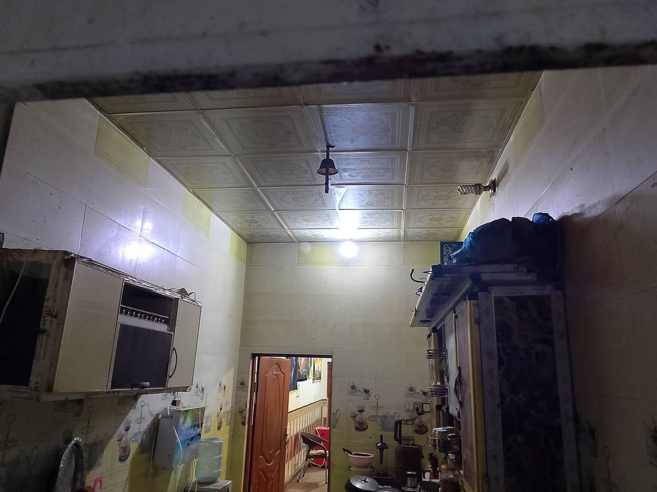 بيت للبيع مساحه 150 حي الاعلام البيت طابقين***********
