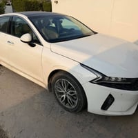 كي فايف موديل 2023 فول مواصفات خليجي بيضة  رقم اربيل ماشية 13 الف مكفو...