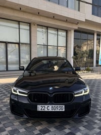 Bmw 530 i 2022 Luxury رقم اربيل  بدون ايرباك بدون دواخل بجم كبس ماشية6...