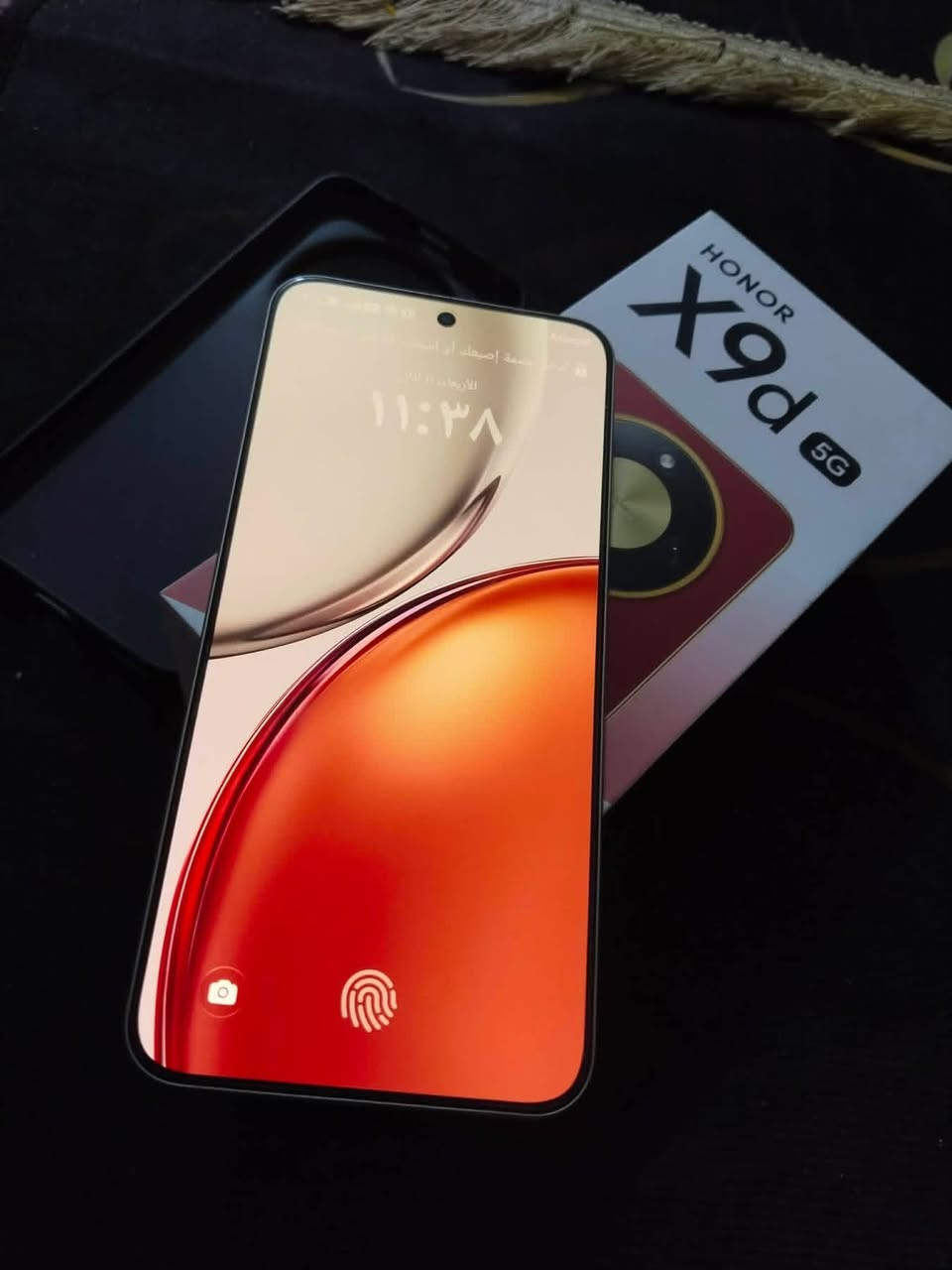 سلام عليكم شباب honor x9d لون اخضر مستعمل اسبوعين نضيف وياه كامل ملحقاته سعره 430 شامل التوصيل الكل العراق 
الاتصال على رقم الهاتف : ***********
