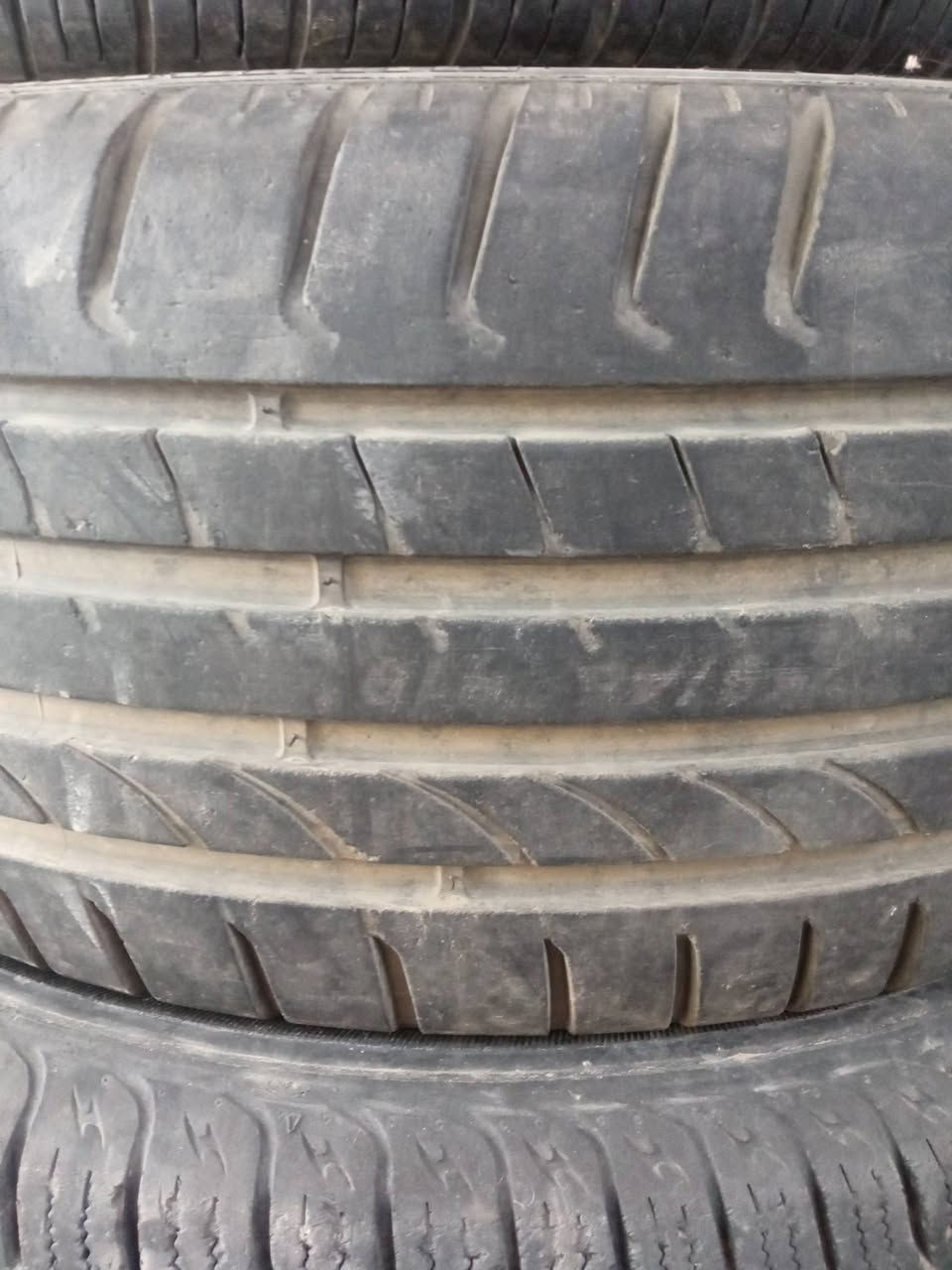 سلام عليكم اخواني الكرام تايرات باله اخو الجديد شوفت عينك 18/45/225 اخو الجديد هو والشد والكصبه كامل مكمل السعر 60السعر الزوج ياباني ما تلكه هيج سعر مكانهن بابل طهمازيه


**إذا كنت صاحب هذا الإعلان وتريد حذفه لأي سبب، رجاءا أرسل رسالة إلى الدعم الفني**