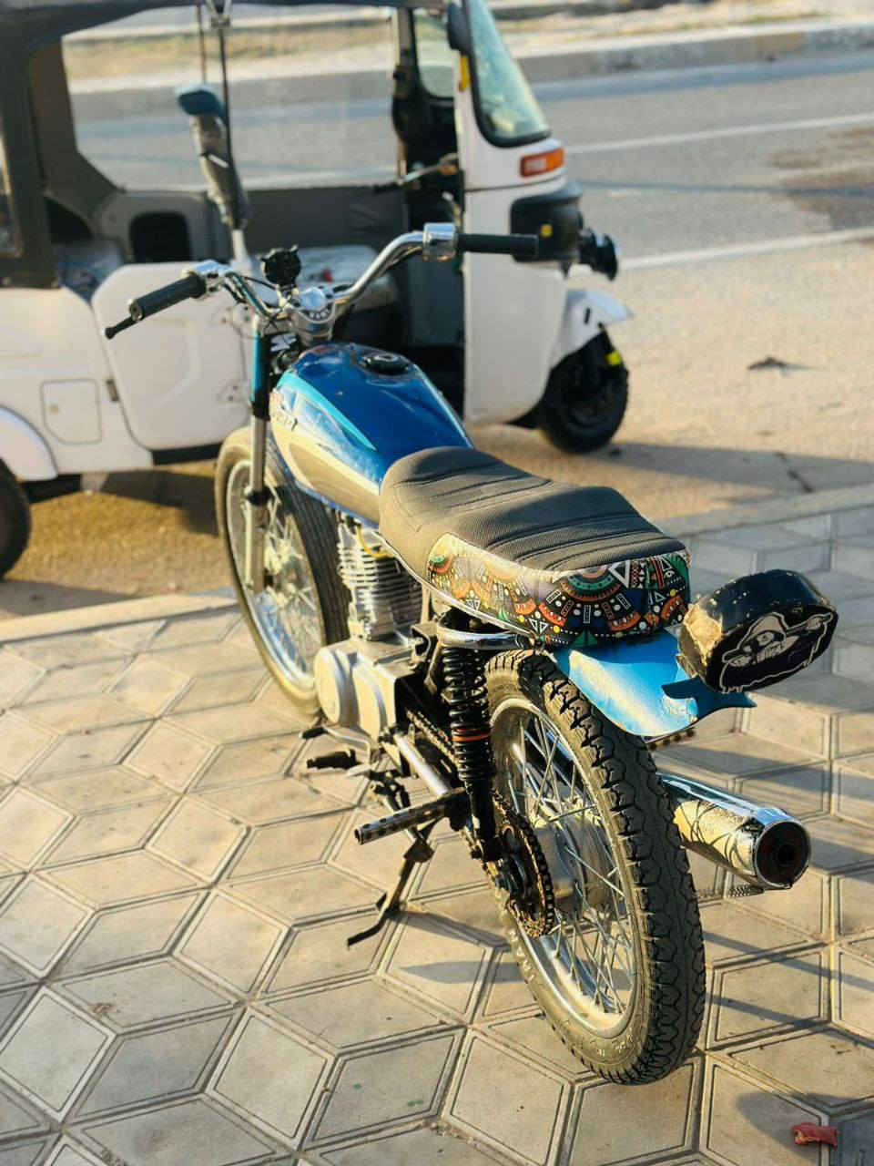 للبيع شاصي 17ارشه وتعمير 24راابيدو أوراق اصوليه للتصال ***********
