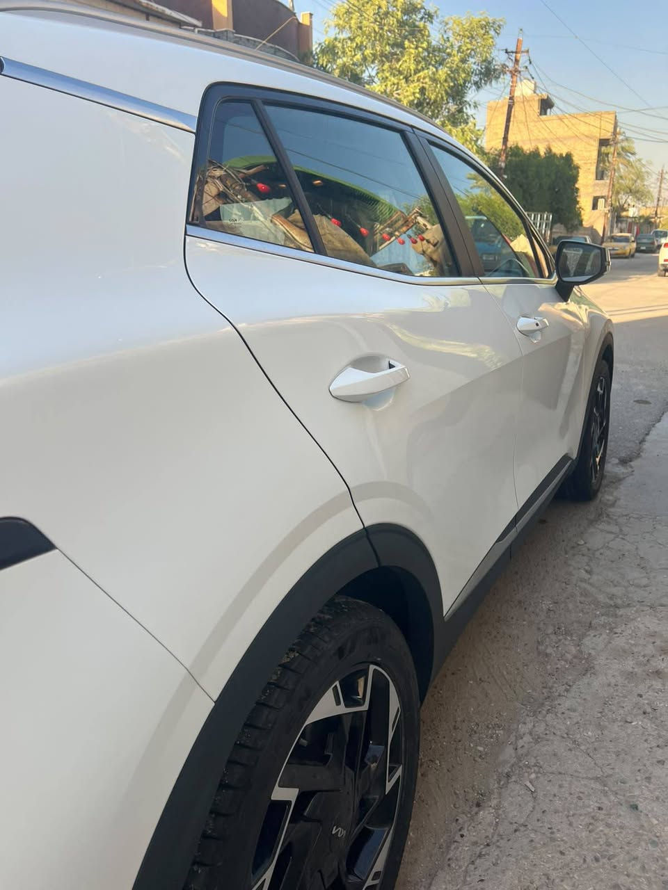 سبورتج 2025 خليجي. 

فول بدون فتحه. 
مكينه 2000 دوش. 
سياره رقم بغداد. 
سونارها موجود. 
سعرها 195 
***********
بغداد.
