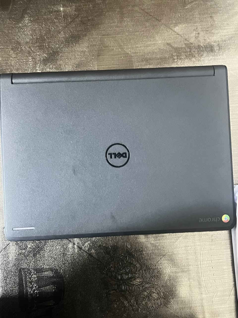 لابتوب للبيع•
الشاشة: 11.6 إنج
Intel Celeron :المعالج •
•الرام: 4GB (أحياناً 2GB)
• التخزين: 16GB أو 32GB
ChromeOS :النظام •
• البطارية: تدوم تقريباً 10 - 8 ساعات
• الوزن: خفيف وصغير وسهل الحمل
3 استخداماته
هذا الجهاز مناسب ل:
• الدراسة
• تصفح الإنترنت
• مشاهدة يوتيوب د
Google Docs كتابة البحوث على •
Google استخدام برامج •
مع كافة ملحقاته من شاحنه وجنطه وماوس 
السعر 80 الف 💸


**إذا كنت صاحب هذا الإعلان وتريد حذفه لأي سبب، رجاءا أرسل رسالة إلى الدعم الفني**