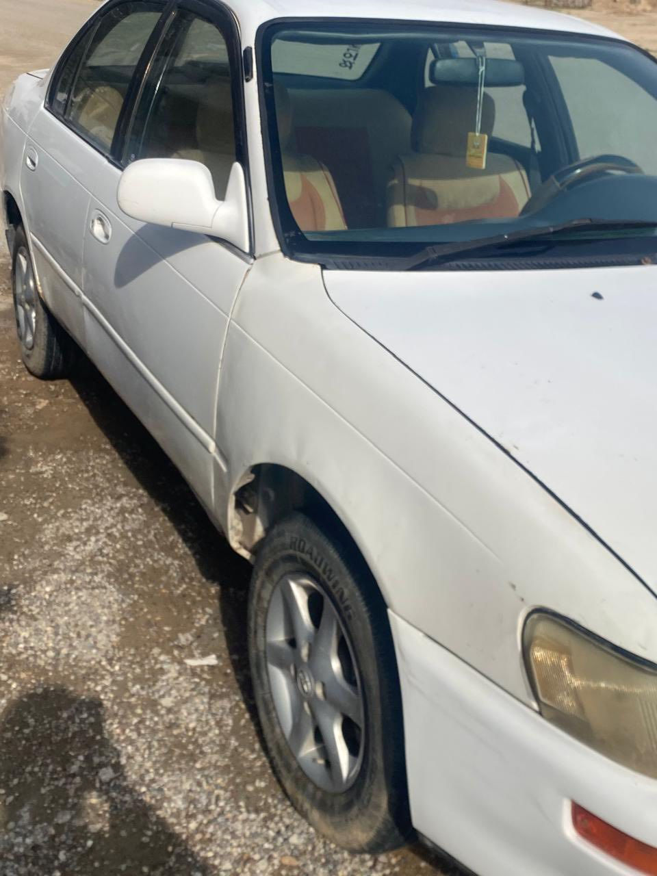 السلام عليكم 
كورلا للبيع رقم بغداد موديل 94 كير محرك شرط السعر 44 مكان تكريت ***********
