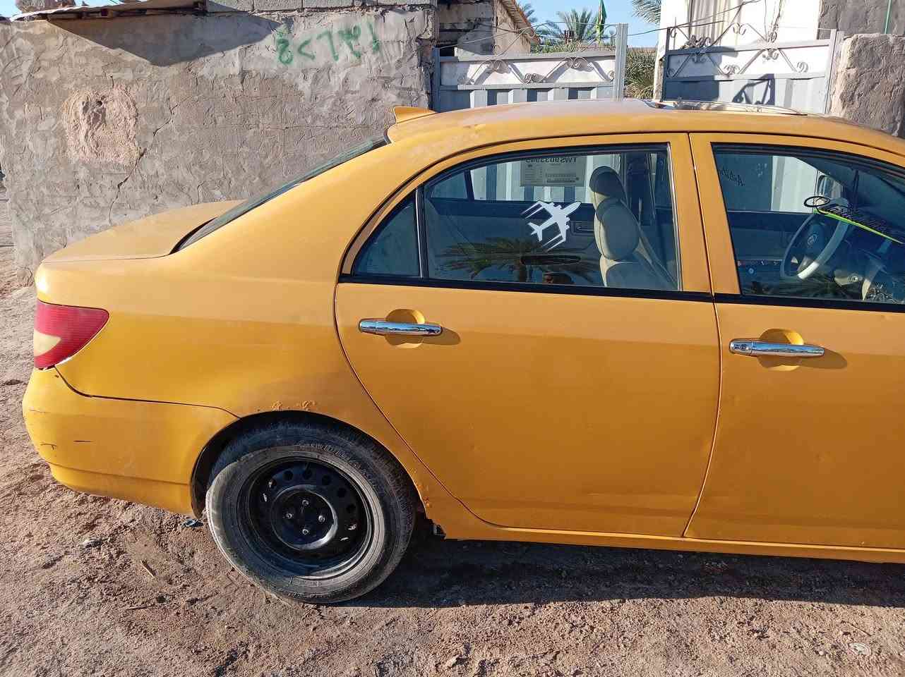 سلام عليكم سيارة BUD للبيع موديل 13 سياره خير من الله من المحرك إلى كهربائيات إلى دواخل ونظيفه وما ناقصها شي السعر 37 وبيها مجال قليل لليحب يتواصل وياي على على هذا الرقم *********** العنوان بابل /الحله
