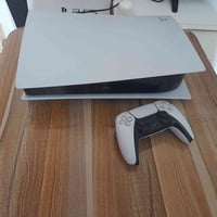 جهاز بلي فايف للبيع كامل ملحقاتة ونظيف كلش وجهاز مادخل لا صيانة ولا تص...