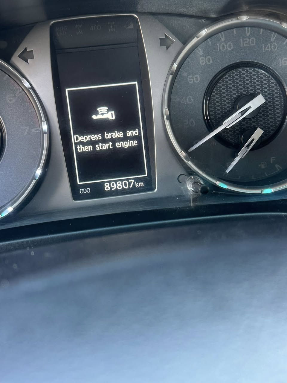 السلام عليكم للبيع بيكم هايلكس ناصي ساز موديل 2023 مكفوله كفاله عامه السيارة كير اوتو 
ماشيه 89الف
رقم السيارة أربيل / العنوان كربلاء الرقم للاستفسار  ***********
السعر ٢٩٠ورقه
