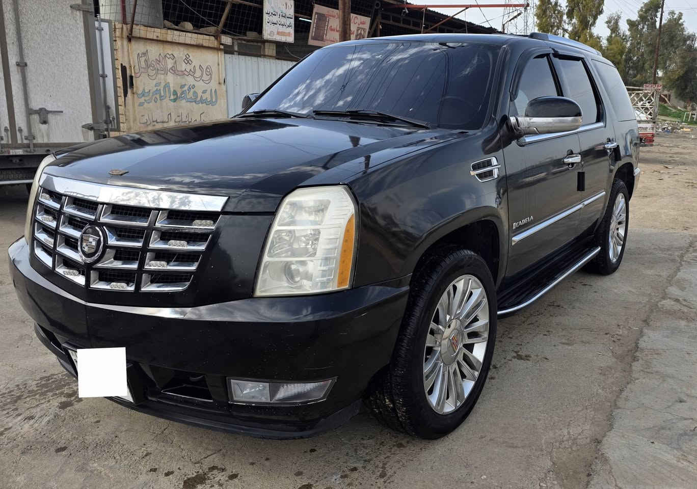 كاديلاك 2013 ادواات
مكفول من الكصه كير مكينه حداديه شرط 
السعر ٩٥ 
***********
