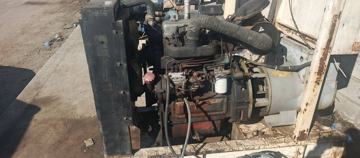 مولد بيركنز للبيع 30 كيفي اوتو كله كامل لا تبخير ولا تنقيص على شرط عل حمل ***********
