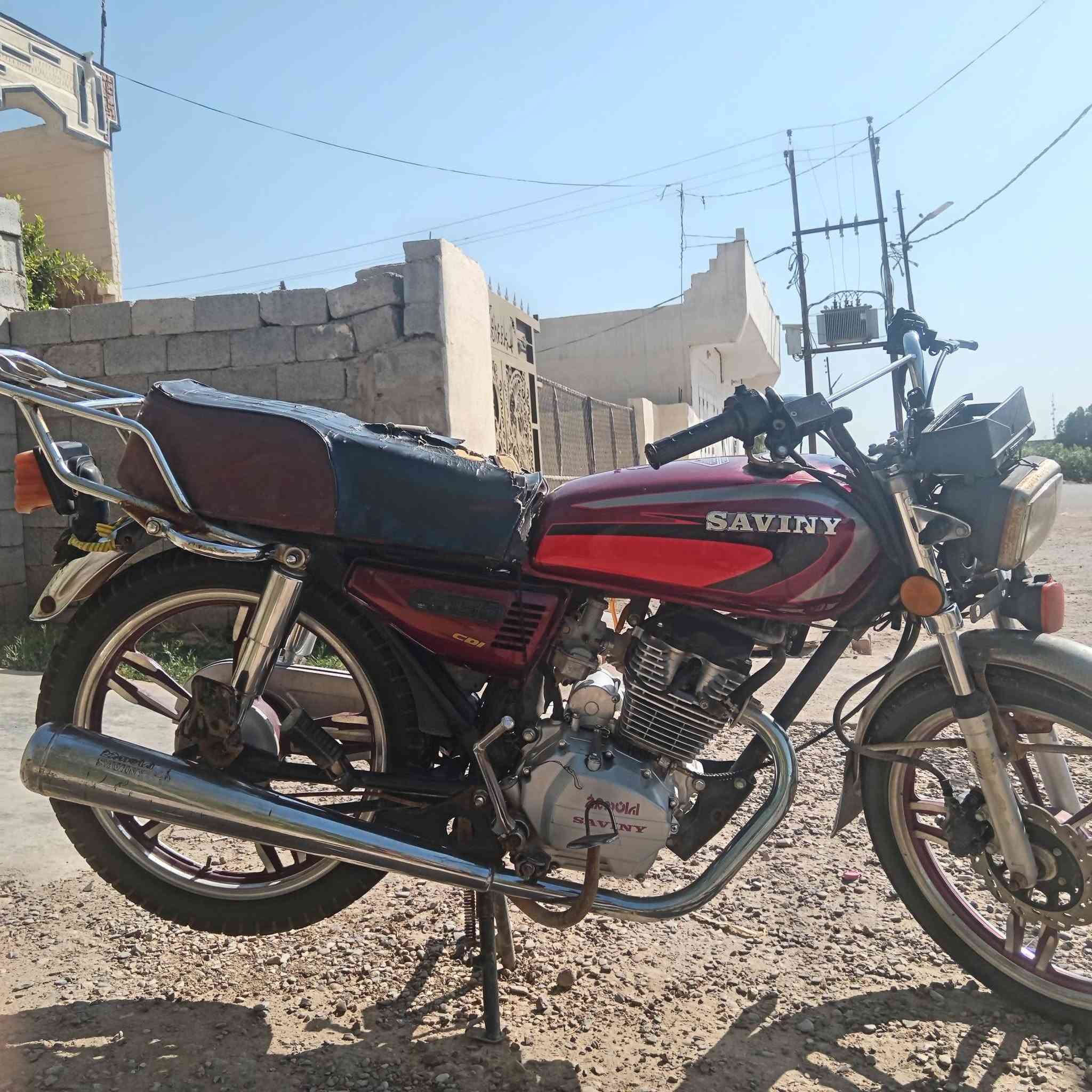 سلام عليكم سيفان مديل ٢١ سعر ٣٠٠ بي مجال المكان ديالى دلي عباس سراجق رقم ***********

