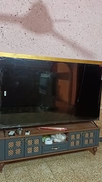 بلازما • ٧٥ بوصة • شاشة كبيرة