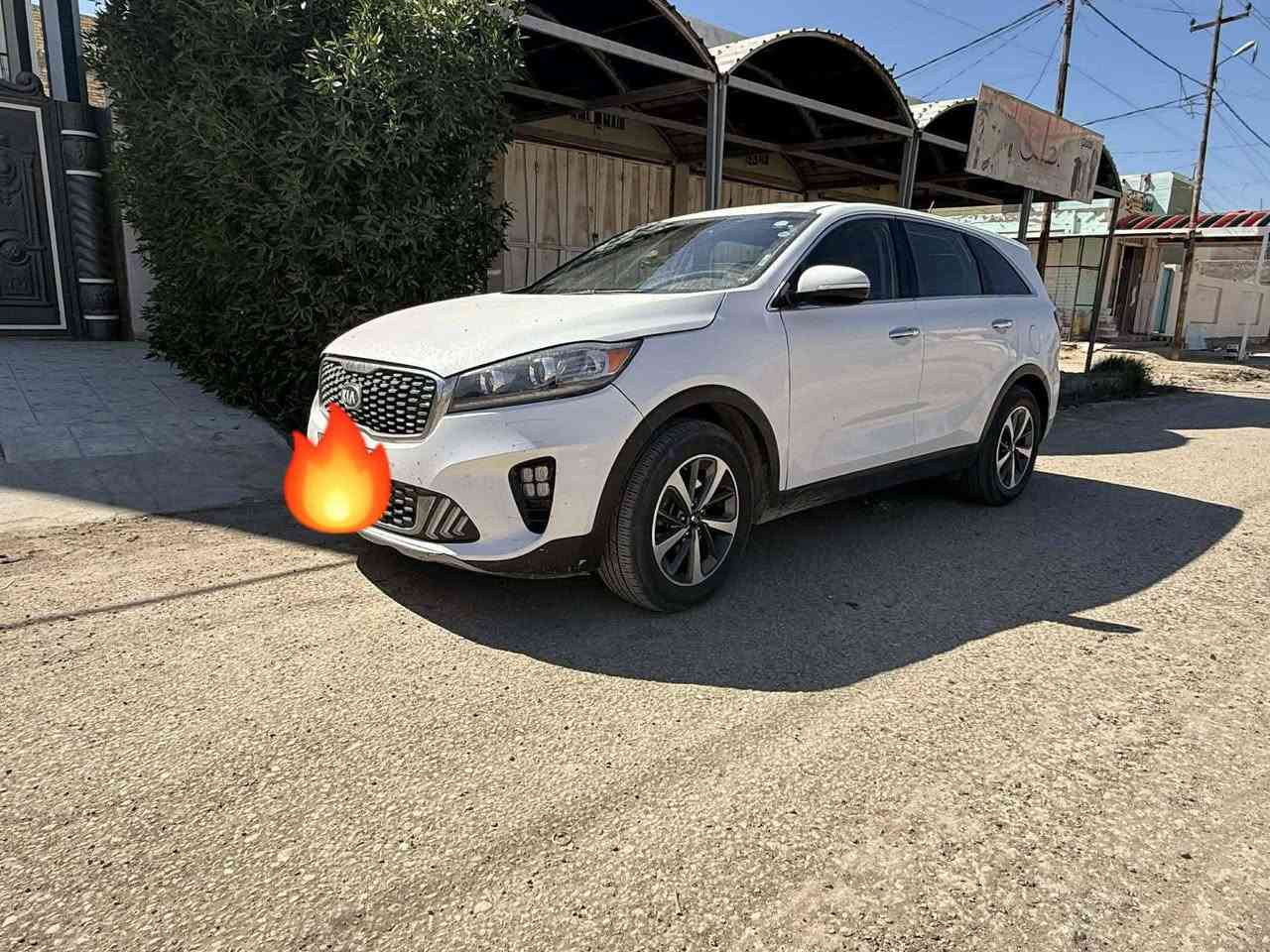 السلام عليكم
سورنتو للبيع أمريكي رقم اسليمانيه نكليزي بسمي 
محرك ٦ ستندر ماشيه ١١٤ الف كيلو العنوان الدوانيه 
للبيع فقط ***********
