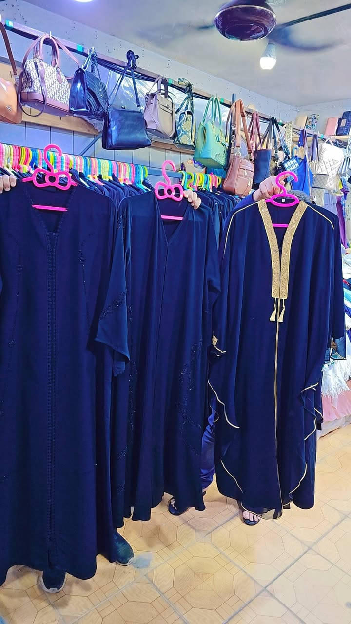 يالله صايات وعبايه راس درجه محموديه سوك البالات ازياء علي الخليجي


**إذا كنت صاحب هذا الإعلان وتريد حذفه لأي سبب، رجاءا أرسل رسالة إلى الدعم الفني**