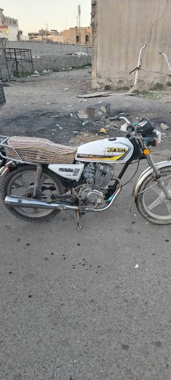 السلام عليكم ماطور 5 كير 2017 ماطور جاهز اي عيب مابيه محرك شرط سعره 275 وبيه مجال شراي تعال خاص وتدلل مكاني كركوك ***********
