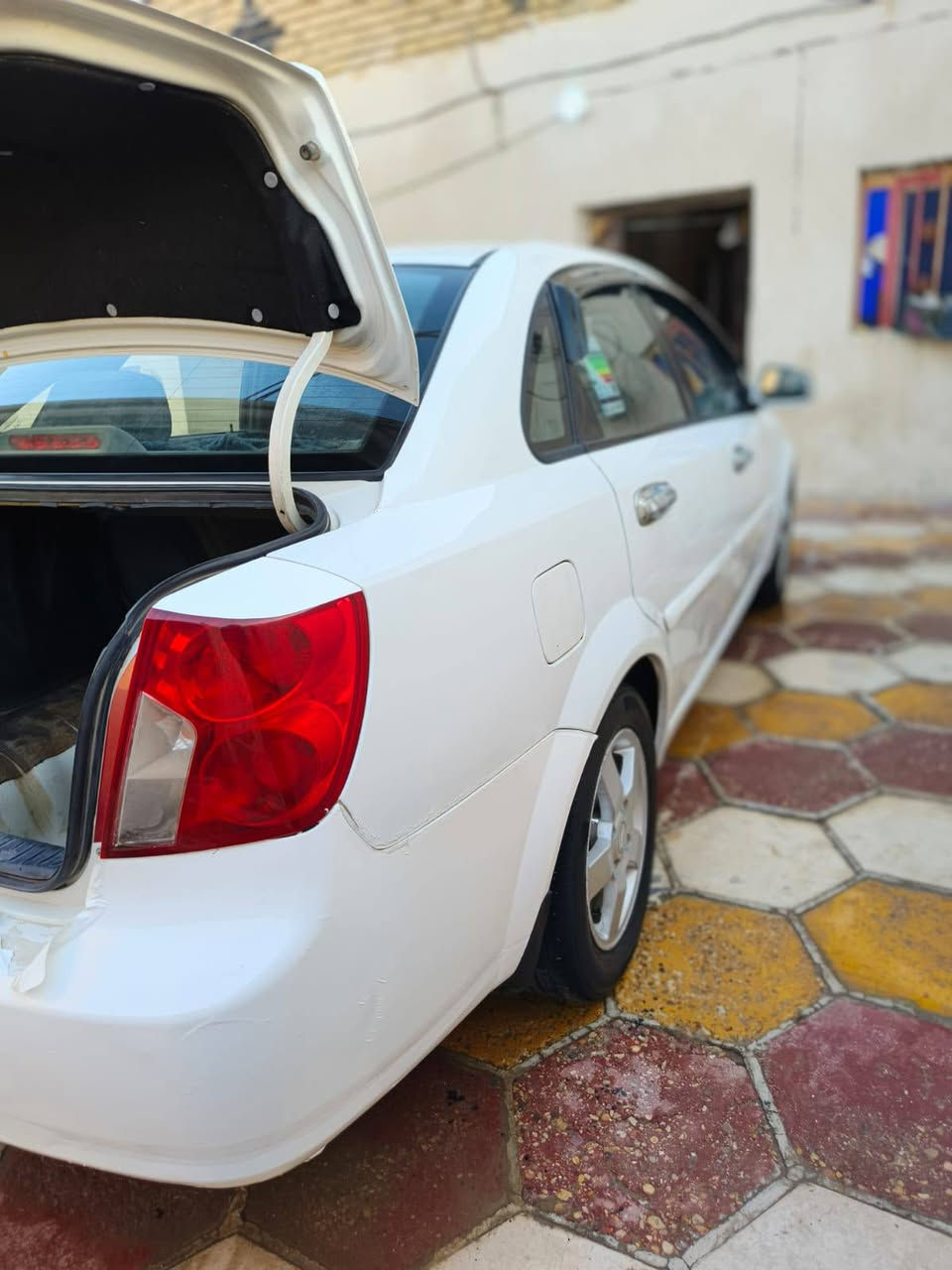 السلام عليكم اوبترا للبيع فقط بدون مراوس 2010 اوتماتيك رقم ذي قار دولي هزه جديده تخم تاير حداديه تبريد مكينه كير جدد سياره جاهزه ترايك للبصره شرط   والسونار موجود بالمنشور السعر 73 وبيها مجال حق الجيه المكان ذي قار قضاء الشطره 
***********
