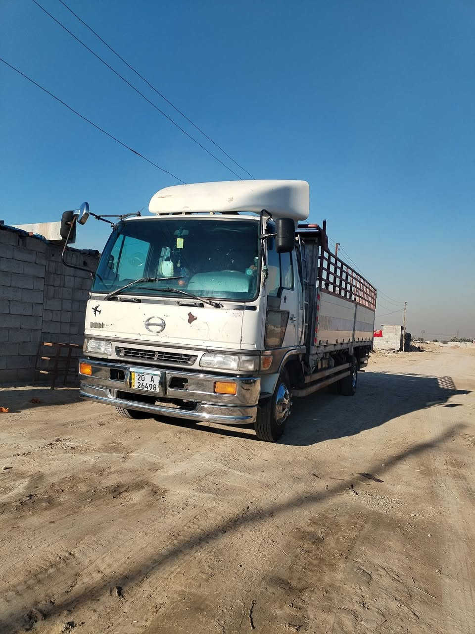 السلام عليكم 
هينو سبعين عادي سيارة مكفوله 6 وربع سيارة تخم تغير 
لاصرف ولا بخار مكفوله 
*********** السعر خاص
