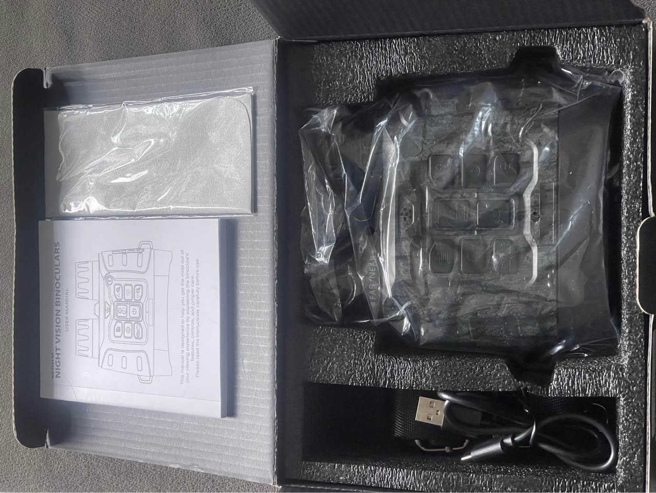 وەرە بزانە جەم لۆ هینایی 
دووربینی شەو بی و شاشەی هەبی زۆر موهیمە 
هەم وێنەی دەگری 
هەم ڤیدیۆ  بە کوالێتی زۆر بەرز
یانی ئەوەی ئەتوو دەتەوێ رێک ئەوها دروست کرایە 

Night vision binoculars 
 UHD definition 
Play back 
64 GB TF Card
12X Digital Zoom 
Day / night USE
5000mAh Battery 
TYPE-C Fast Charging 
10 levels IR

هەموو ئەو مواسەفاتانەی. تێدایە 

ژمارە مۆبایل 
***********
*********** أربيل, العراق
