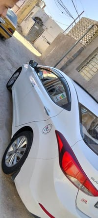 النترا • ٢٠١٥ • ١٦٤ ألف