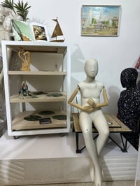 مانيكان نسائي • ايطالي • ثگيلة