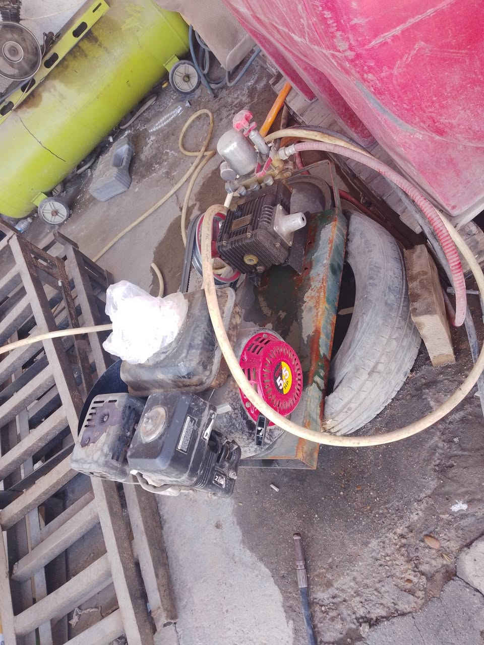 السلام عليكم محل غسل سيارات أو دهن كامل او بي معاميل مناسب كلش ***********
