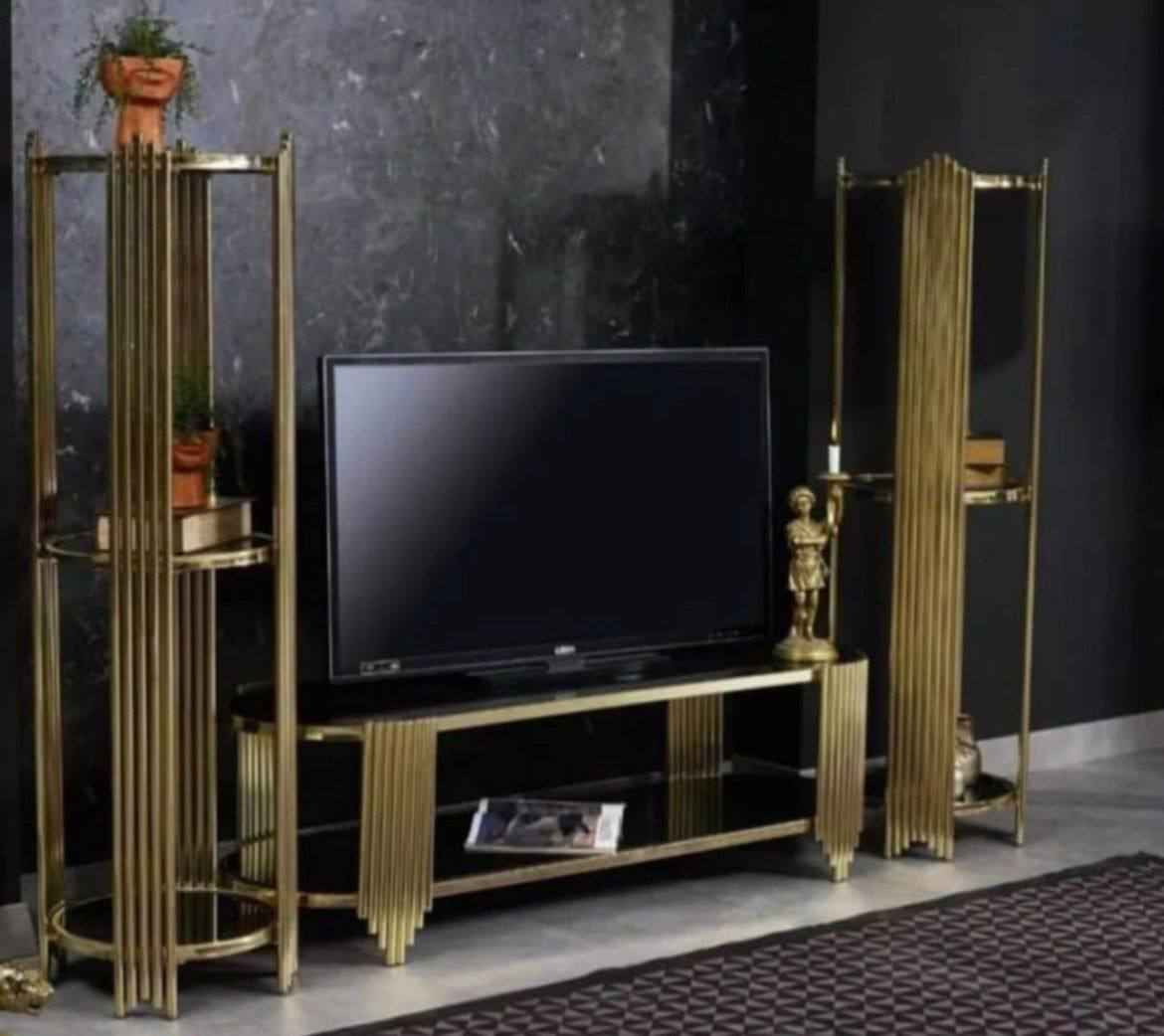 ميز مع ملحقات ذهبي وجام اسود 
الصوره الاوله من بيت الزبون اكو بدون رفوف واكو رفوف بغداد, العراق


**إذا كنت صاحب هذا الإعلان وتريد حذفه لأي سبب، رجاءا أرسل رسالة إلى الدعم الفني**