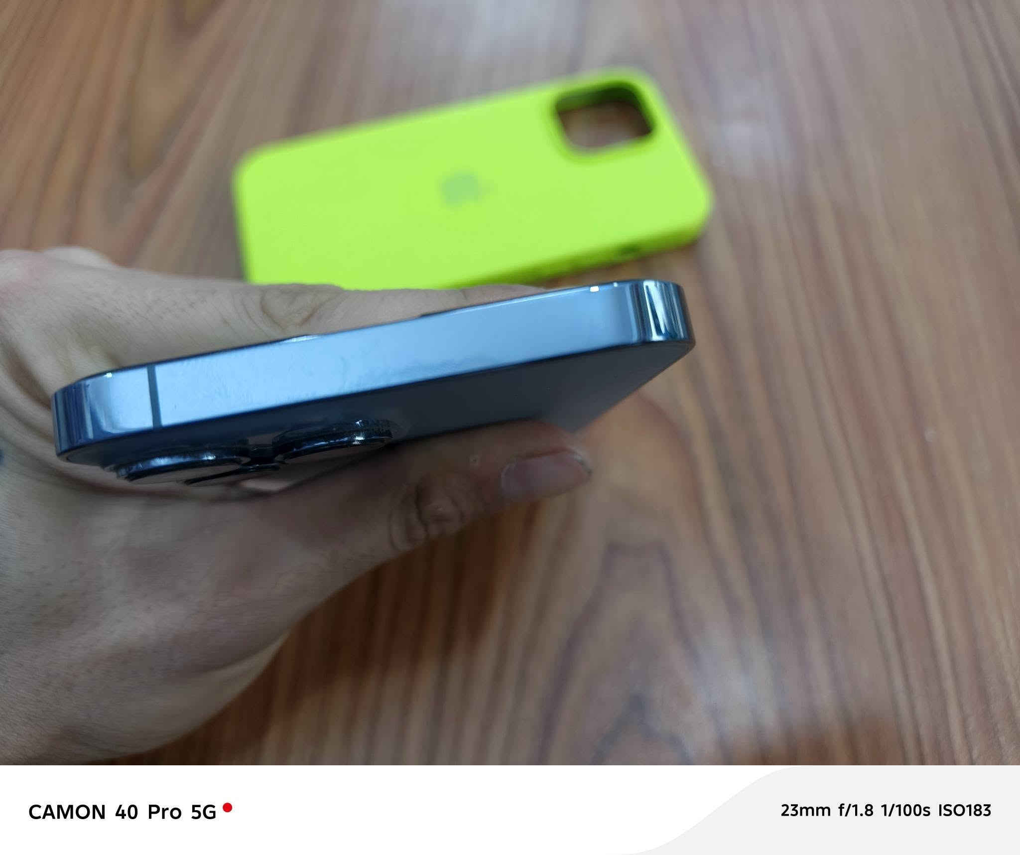 موبايل ايفون للبيع نوع 13  برو ماكس
ذاكره 256   
بطاريه 92
نضافه 100٪
بعد احلا من الصوره         
 للاستفسار     ***********
