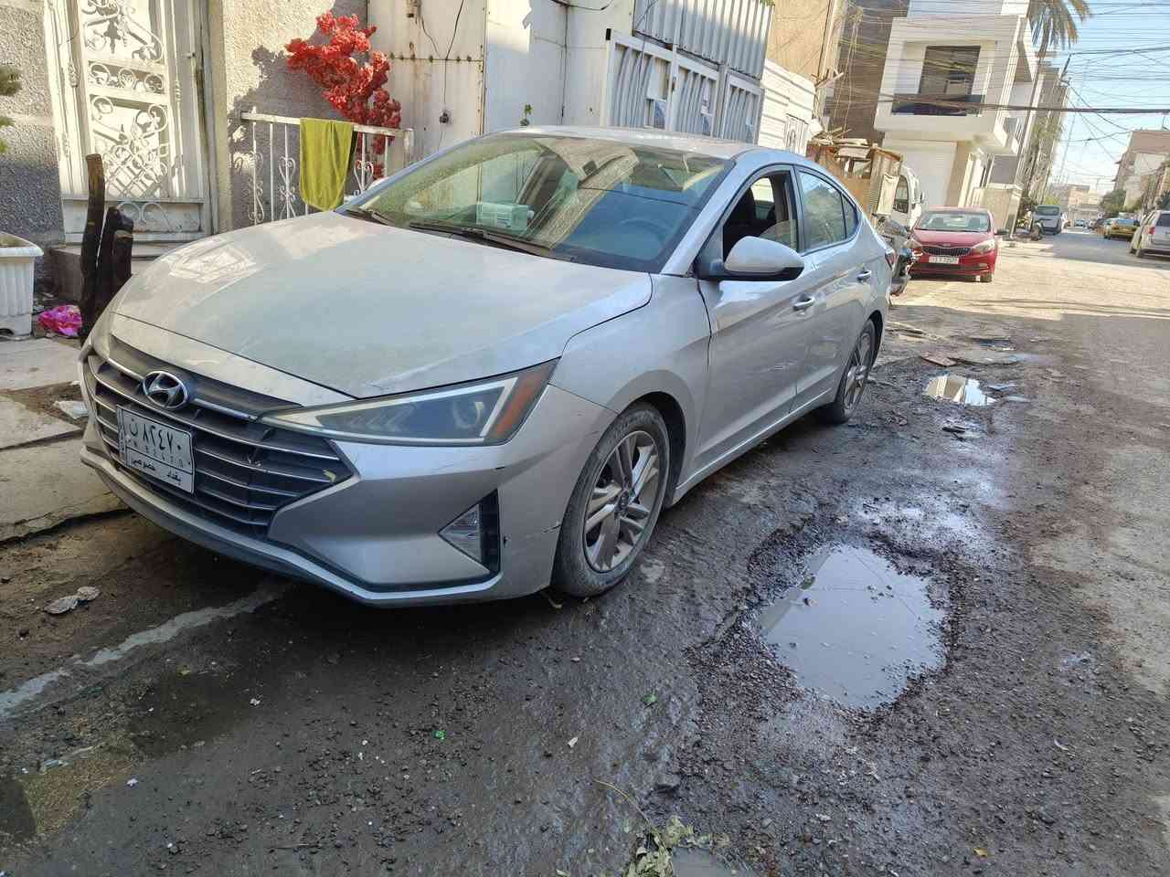 النترا 2019 وارد امريكي فول مواصفات ضرر خفيف
رقم بغداد 
السعر 115 
مكان السيارة كاظميه
***********
