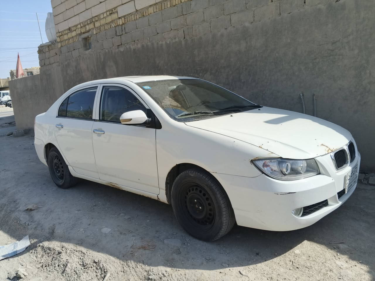 ليفان 620 2013 
للبيع سعرها 46 ورقه 
مكان ناصريه تحويل ثاني يوم 
رقم ***********
