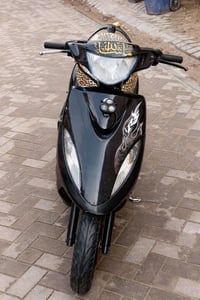 ماكس عدلة • سلف وهندر • بوشة 49