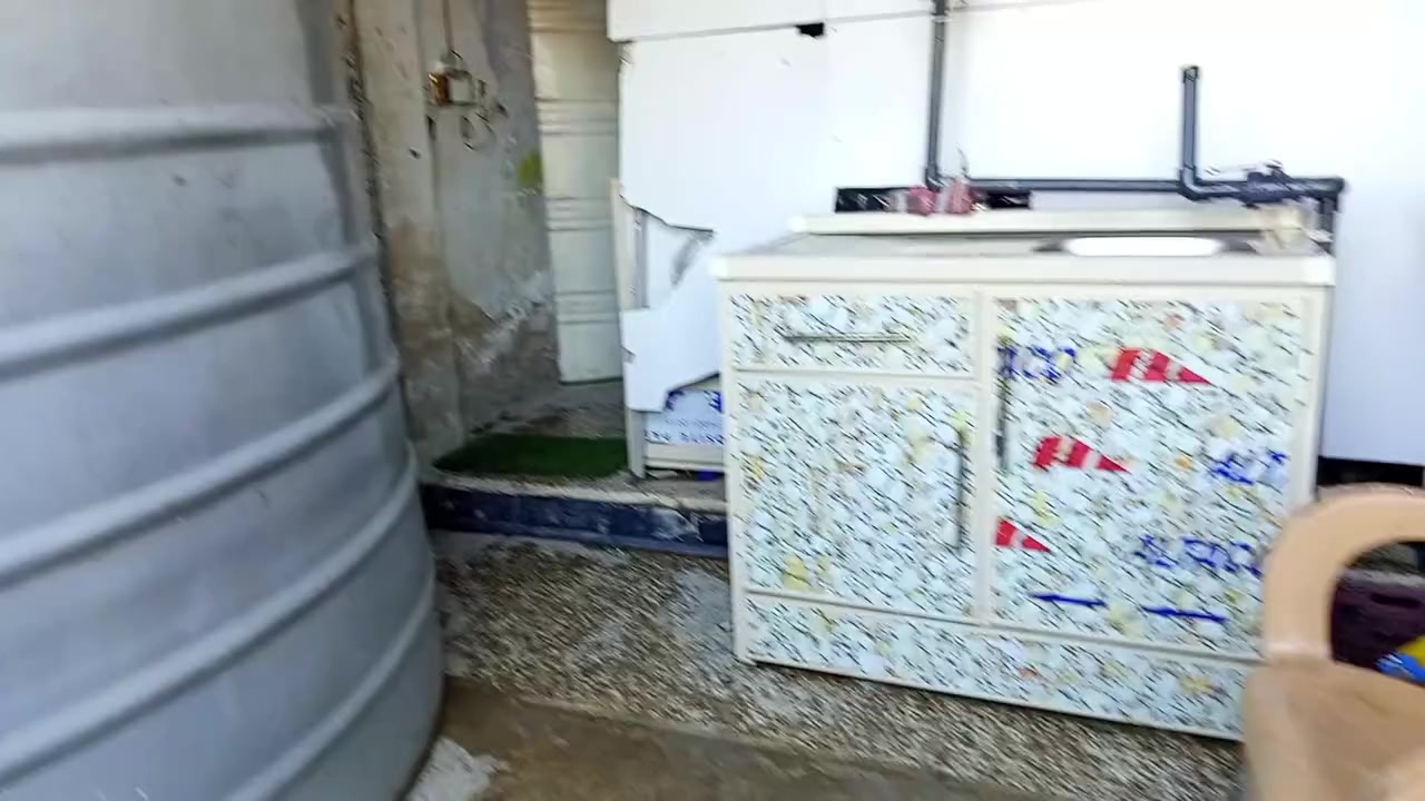 السلام عليكم شباب محطه ماء ارو للبيع محطه خير من الله خزانات عدد 2 صافي 5000 لتر خابط 10000لتر دخله خير من الله 
الموقع: بغداد زعفرانيه حي الزهور 
رقم هاتف:  ‏‪0778 114 6044‬‏
