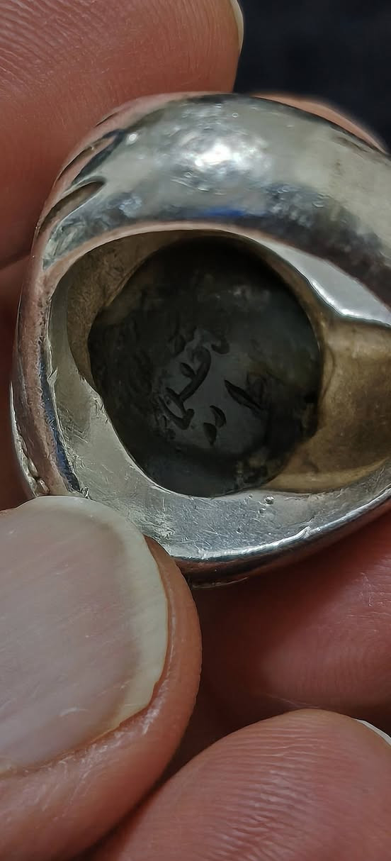 جزع بقري يماني منقوش حرز السيد علي القاضي صياغة البحرين قياس الخاتم ٢٠ يوجد توصيل


**إذا كنت صاحب هذا الإعلان وتريد حذفه لأي سبب، رجاءا أرسل رسالة إلى الدعم الفني**