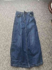 أي قطعة • ملابس