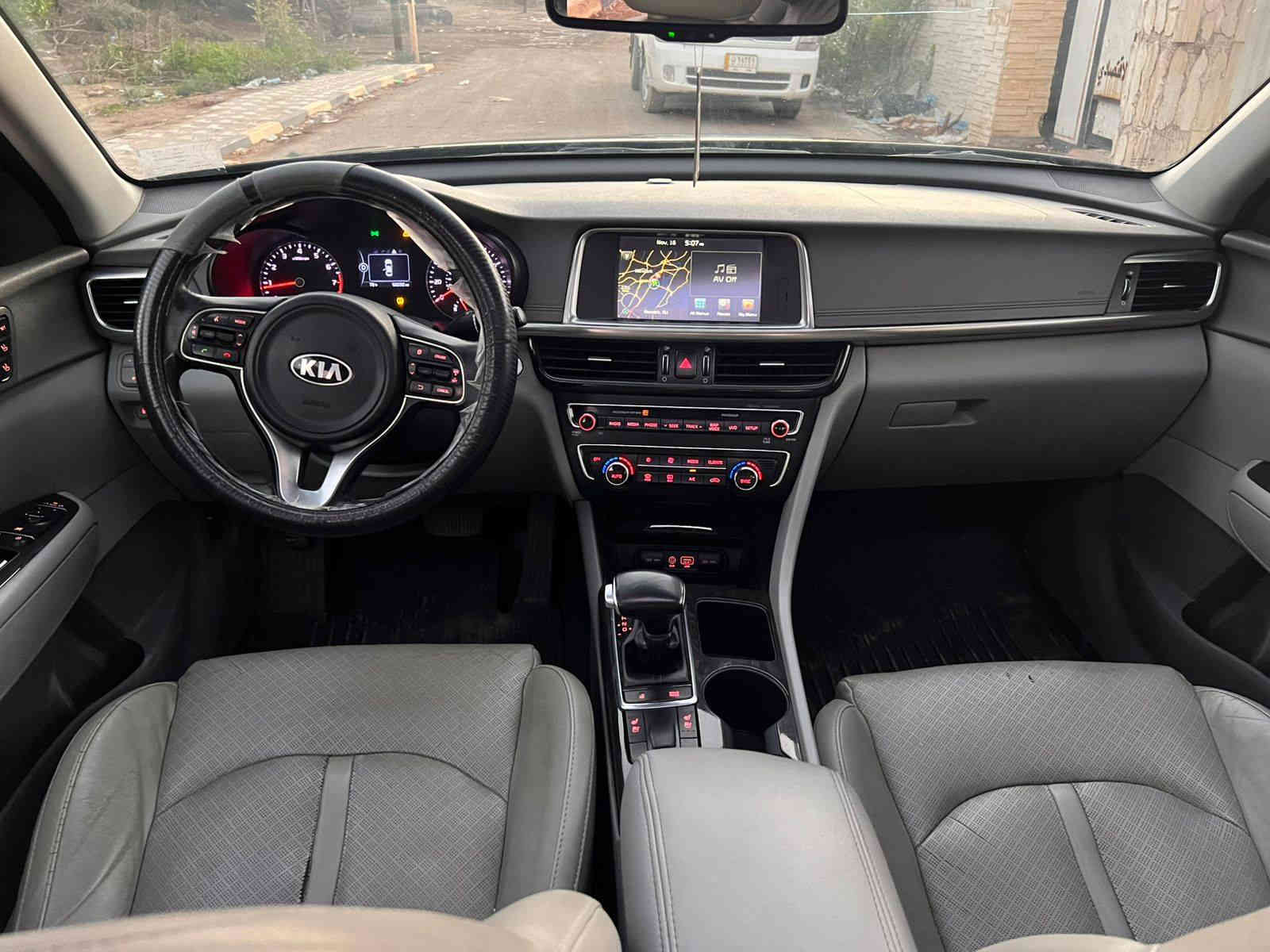 سلام عليكم اوبتما  ٢٠١٦ وارد امريكي حادثها فقط بنيد صبغ وجاملغ بارد ول باقي كفاله سياره احله من لصورو
مكينه وكير وتبريد وحداديه كفاله 
فول مواصفات EX /// vip
بنوراما + بصمه + بصمة ابواب + كشنات لاماميه كهرباء + داخل رصاصي وصاج + كشنات جلد رصاصي + كشنات حار بارد + ستيرن تدفئه + ثلاث انظمه قياده + شاشه جي بي اس + رادار امامي + رادار جوانب + حساس خلفي + مري قلاب + تبريد قطعتين + كشن خزن ممري + مري شفط + فول تحكمات + مكينه ٢٤٠٠ + ماشيه ٦٦ميل
سعر ١٣٥ وبيها مجال 
مكان السياره الكراده
للستفسار ***********
