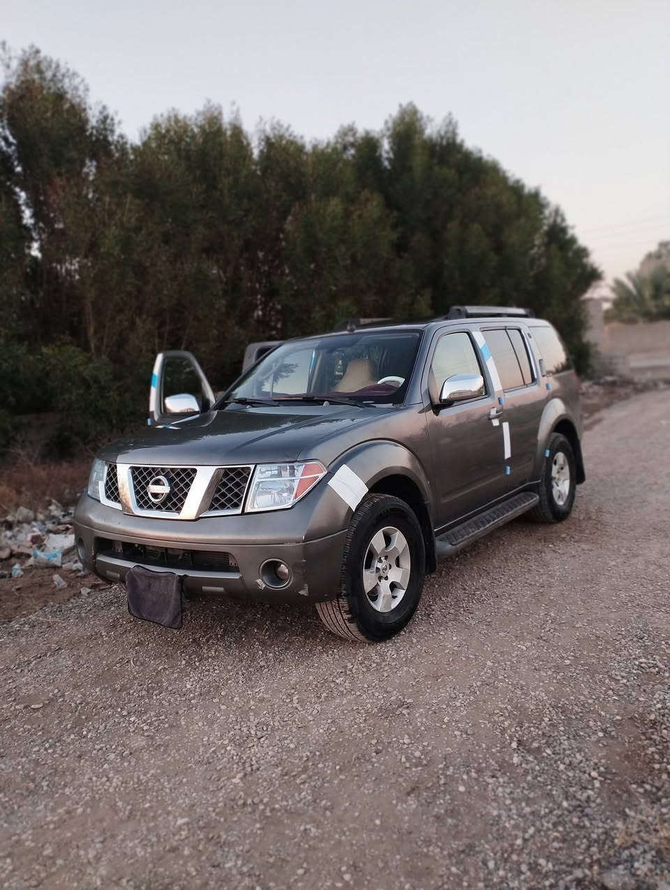 السلام عليكم للبيع او المراوس 
نيسان كفاله عامه من الكص والتبديل  فورويل تخم تاير جيس بانزين ومنضومه غاز حداديه كهربائيات كلهه شغاله تحكم ستيرن سياره دخول سياحه المكان الناصريه السعر 50وبيه مجال ***********
