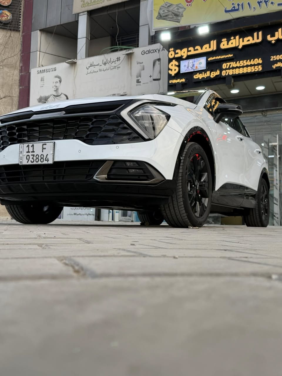 سبورتج 25 زيرو فئة بلاك ادشن 
فول مواصفات 1/1بلاك اديشن 
ماشيا 1000كم فقط 

مقاعد جلد زيتوني وكنتارا اسود 

محرك دوش 2000 تنفس طبيعي 
كير 6 نمر 
قمارة بنوراما طكتين 
بصمة وتشغيل عن بعد  
كراسي كهرباء 
جنطة كهرباء 
هندبريك دكمة
درايف مود ( انظمة قيادة متغيرة )
اوتو هولد  ( نظام فرامل ذكي )
مساعد انحدار 
مانع انزلاق
لايت عالي ناصي زنون 
لد ليزري نهاري امامي 
بك لايت ليزري LED مال جي تي لاين 
شباك امامي بلاك بيانو
كفرات بلاك بيانو ( اسود لماع )
حساسات امامي خلفي وكامرة دوارة
تطعيمات البرونز الجديد بدل السلفر 
مري طي كهربائي واشارة جانبيه 
ويل حجم 19 بلاك 
حساس اطارات 
ضمان الدولية 5 سنوات 
اربع تبديلات دهن مجانا
سنة صيانة مجان
مكاني بغداد حي اور 

                     ⚜️***********⚜️
