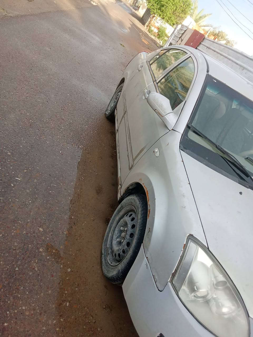 السلام عليكم للبيع شيري اي فايف كايمه دخن بسمي رقم انكلزي هزه جديده تبريد شغال سعر 30وبيهه مجال 
***********
