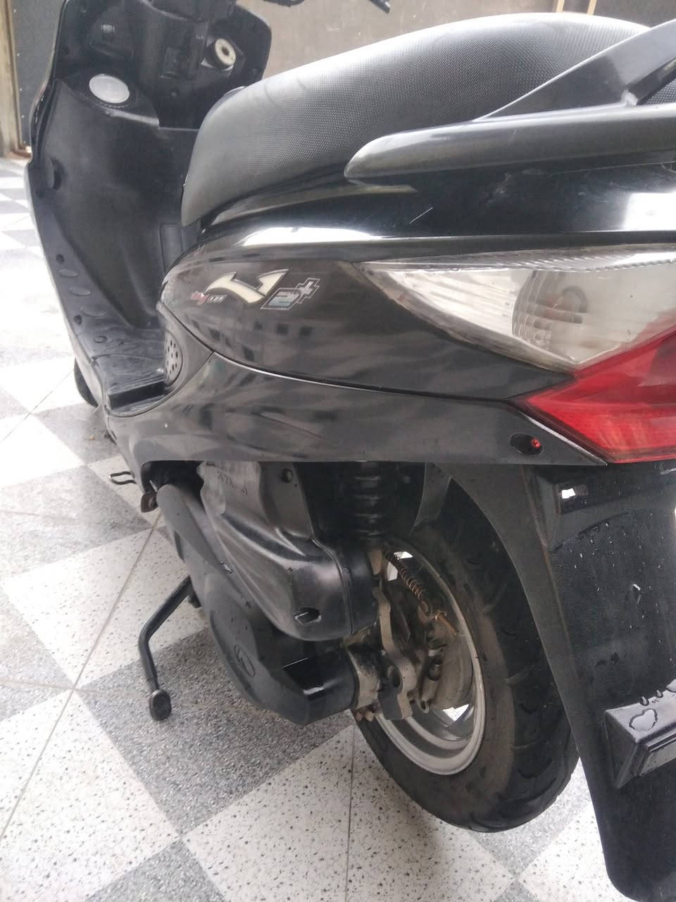 السلام عليكم
كامكـو V2 للبيع دراجه جاهزه مكينتة مفتوحه ماعوزه اي نقص كهربائيات شغاله نكره سلف مكينته ناعمه شلعه ومعدل تخبل دراجه جاهزه ماعوزه برغي 
السعر 500وبيه مجال
مكاني ناصريه قضاء الغراف 
***********
