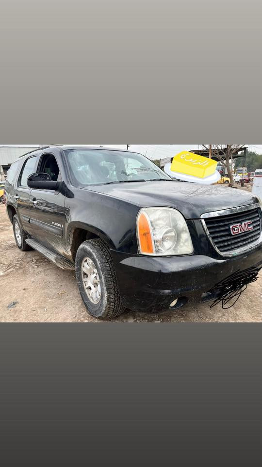 ت
ادوات جمسي يوكن موديل 2008
بية كصة لية خلفية سعرة60$وبية مجال حك جيتك 

‭0770 788 5405‬
