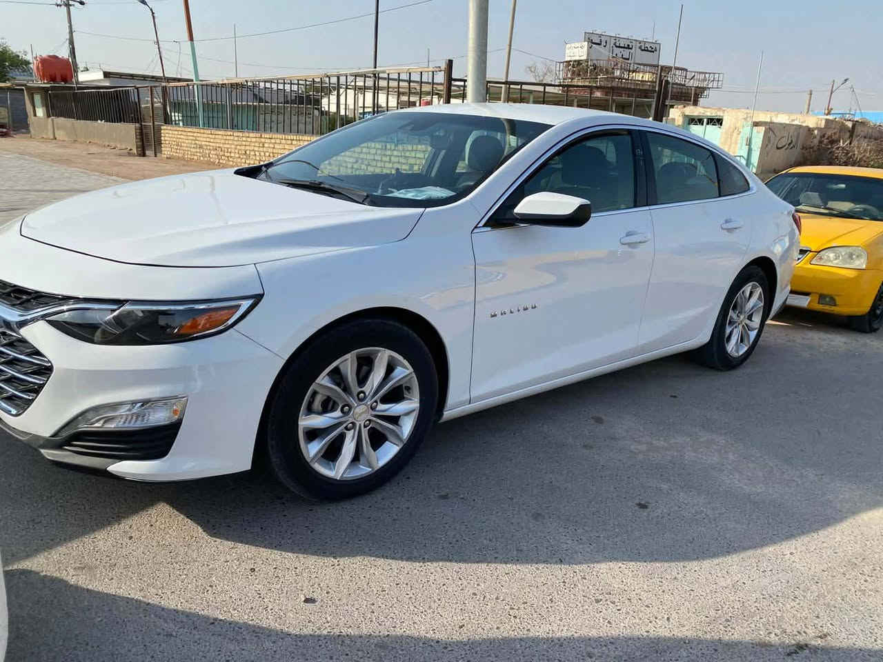 ماليبو 23 مكفوله مكينه وكير ماشيه 40 حادث بنيد موضح بالسونار الشراي يتصل ***********
