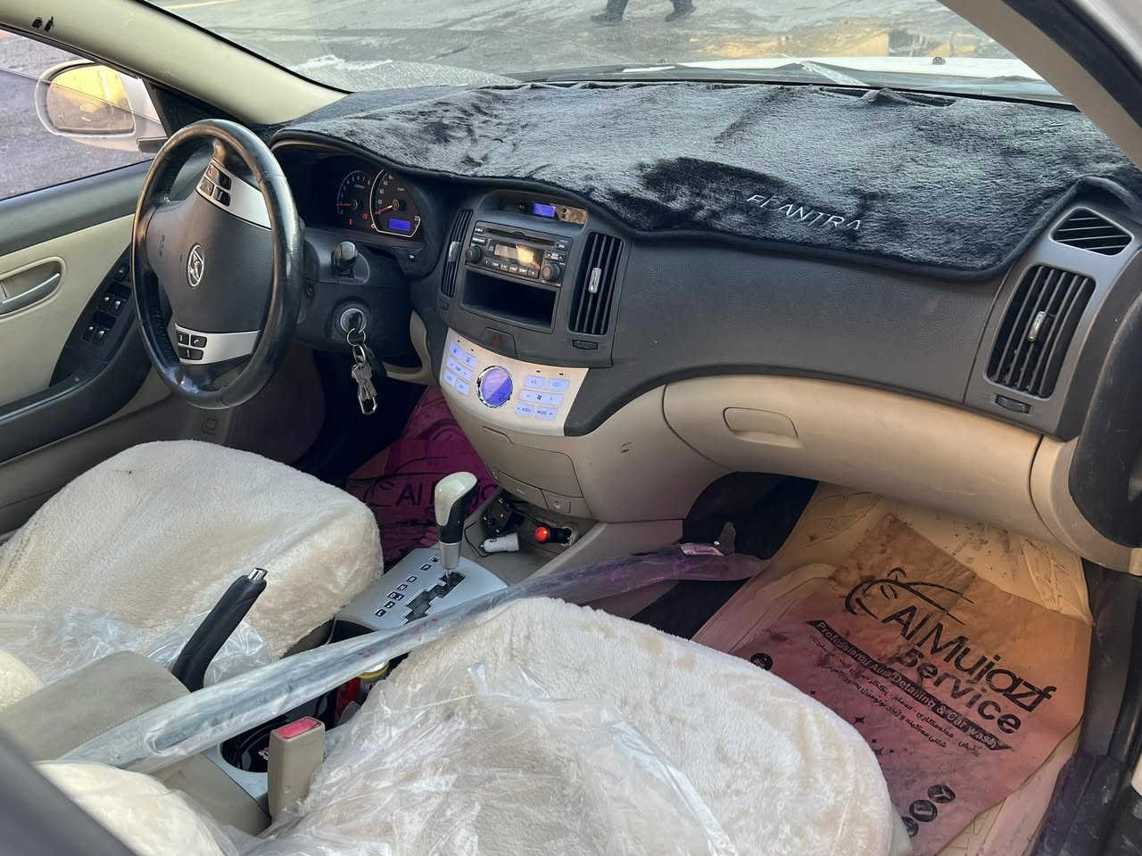 سلاوی خواتان لیبیت 
ئاڤانتی ٢٠٠٩ ئیکۆ 
لایت ناو رەش 
بەگلایت لێزەر 
تەبرید لەمس 
Abs  
ناوزەرد 
ئاوینە شەفت 
پێشو دوای سپۆرت 
کامل جوانکاریکی سادەی شازی بۆکراوە 
گیرو مەکینەی بەشەرت 
پێشوو دوای بەشەرت 
کەڤەر گۆراو بەشەرت 
سەقکەی دو پەلە بۆیاخی تیایە 
بە کامل ئەیفرۆشم بێ دەعم 
نرخی ٥٥ گەڵا 
شوین سلیمانی 
***********
