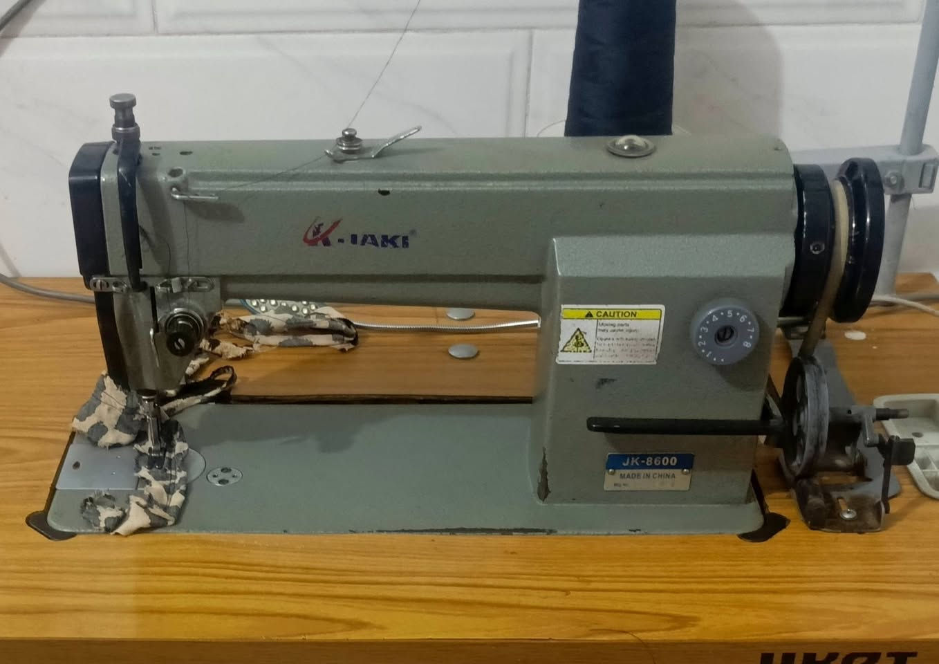 جاكي كلش نضيفه وعلفحص خياطهه السعر. ٢٠٠. مدينه الصدر


**إذا كنت صاحب هذا الإعلان وتريد حذفه لأي سبب، رجاءا أرسل رسالة إلى الدعم الفني**