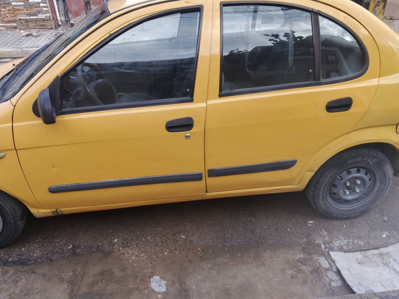 سلا عليكم طيبه الفين 15
بسمي رقم جديد المكينه مستحقه 
بيه ضربه بل جاملغ الخلفي 
السعر 35 اي ستفسار تصال عل رقم مكاني بغداد الحسينيه 
***********
