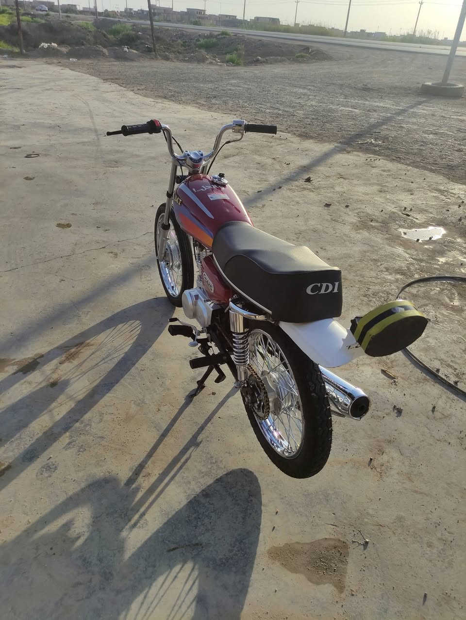 سلام عليكم دراجة وراق سكنر صارلي شهر من معمري سعر 800بي مجال قليل 
@


**إذا كنت صاحب هذا الإعلان وتريد حذفه لأي سبب، رجاءا أرسل رسالة إلى الدعم الفني**